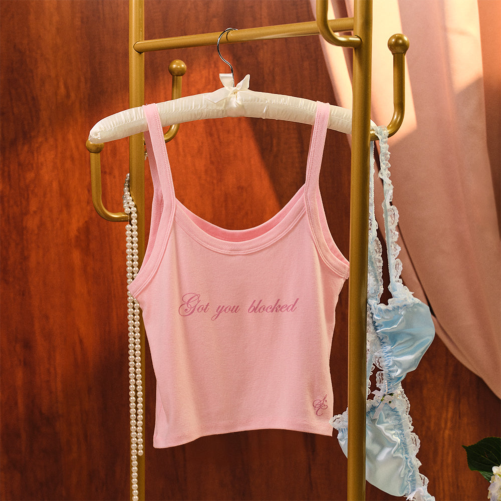 Sabrina Carpenter - got you blocked crop tank